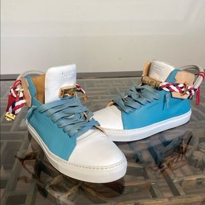 MENS SHOE